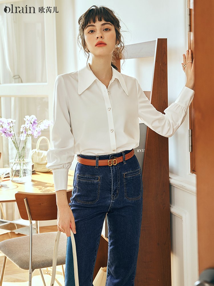 简奢风内核！简约通勤米白色长袖衬衣