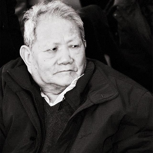 李银桥接受采访，说伟人高度评价粟裕：比那些要跳楼的人强千倍！