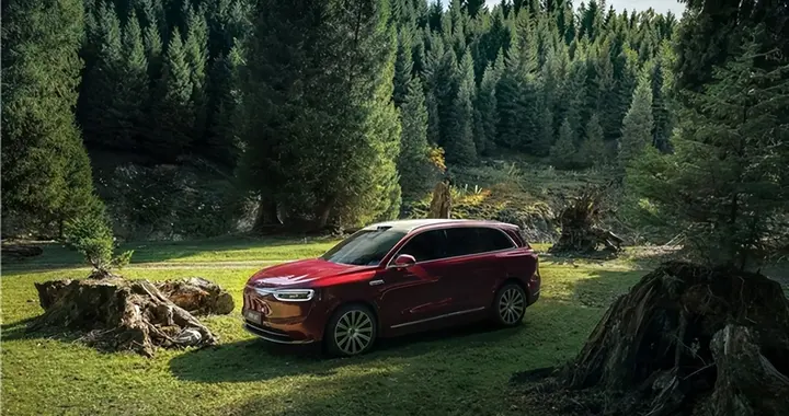 悦己顾家两全其美 全新问界M7全维实力定义家庭座驾新标准