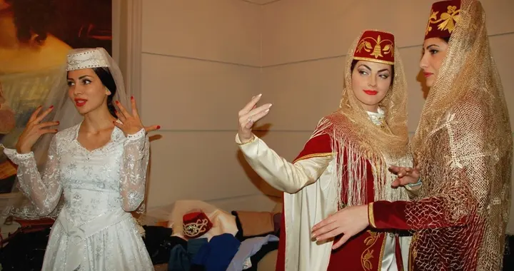 奥塞梯人：俄罗斯最尚武的民族，曾在抵抗蒙古骑兵时损失大量人口