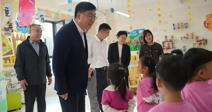 白凤祥到天津红桥中小学幼儿园在建学校调研 看望慰问一线教职员工