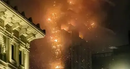 香港火灾频发背后的深层次反思：安全、管理与社会责任