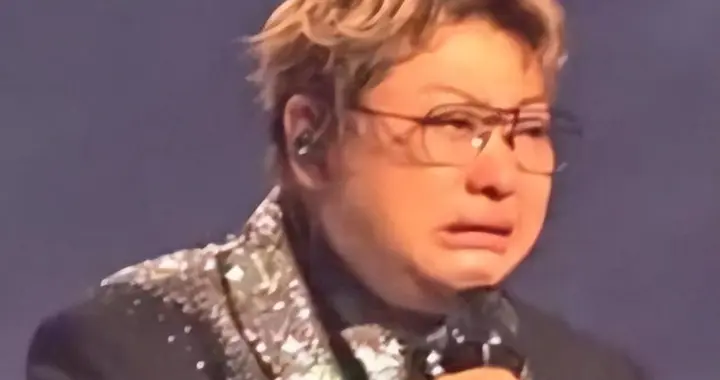 一波未平一波又起！央媒表态后，韩红再迎“噩耗” 走上张碧晨老路