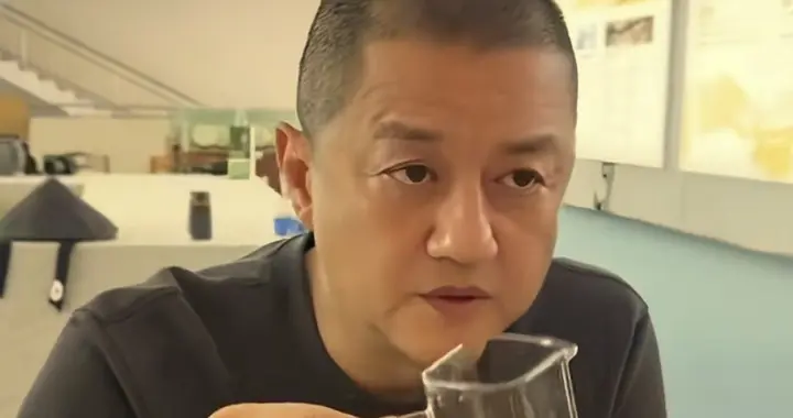 趁热打铁，李亚鹏再扩商业版图，进军咖啡领域，这次会成功吗？