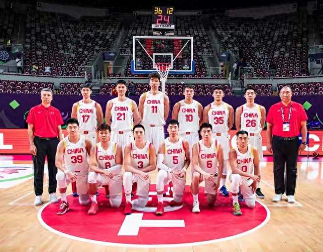 5分险胜东道主！中国男篮亚洲杯生死时刻，赵睿19分扛起球队