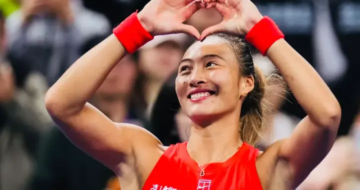 郑钦文今日15点与斯维托丽娜争中网女单四强!张帅组合争女双四强!