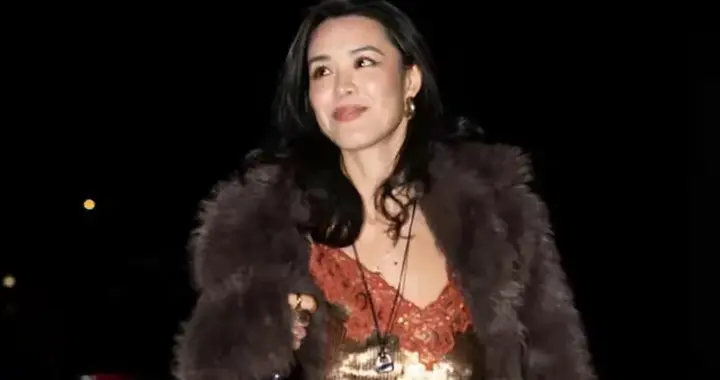 钟丽缇28岁大女儿庆生，新男友颜值普通，本人状态遭吐槽像中年人