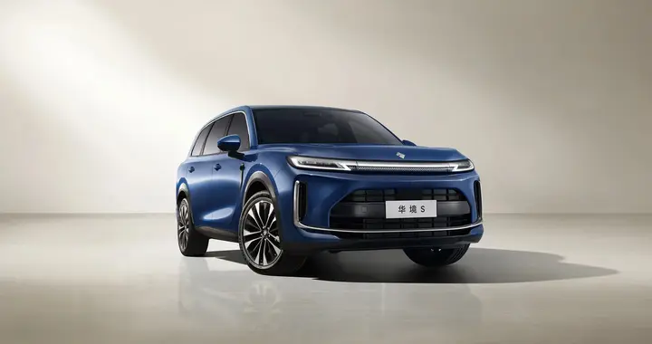 五菱成功了！配鸿蒙+华为辅助驾驶，续航1000km+，华境S够诚意吗?
