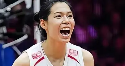 一场3-1！巴西女排逆转日本，亚洲第一出局，中国女排机会来了