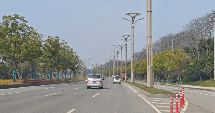 黄陂，为何“美”不起来？相比鄂州葛店，咱们基建差距为何这么大