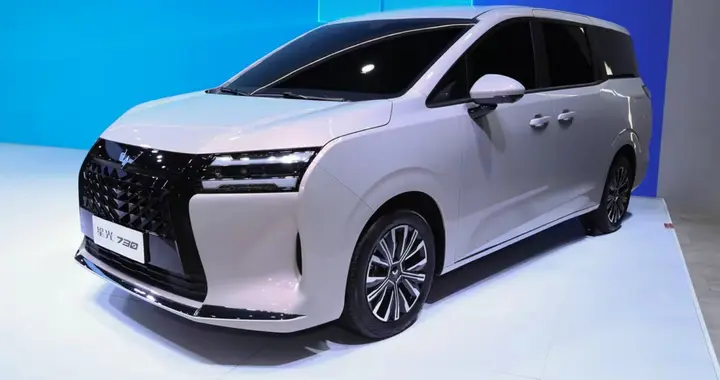 缺席广州车展 + 11 月销量下滑：五菱转型深水区的 “冰与火”?