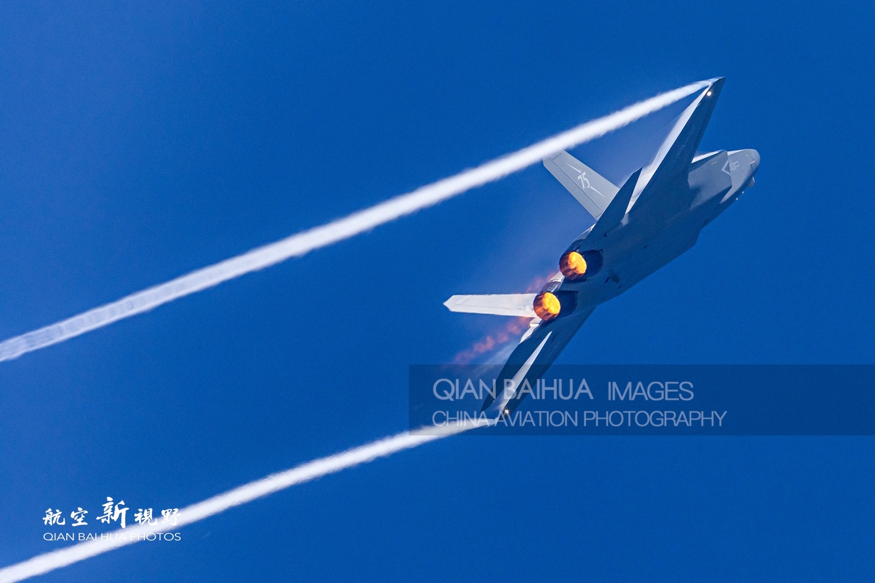 我国空军最新的歼-35A隐形战斗机，感觉歼-35A隐形战斗机是目前我国...