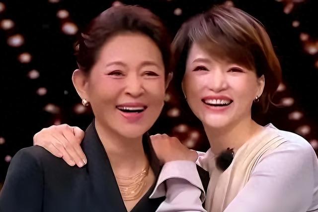 央视主持人董卿自曝：要不是他抛弃我，我不会39岁当俩孩子的后妈