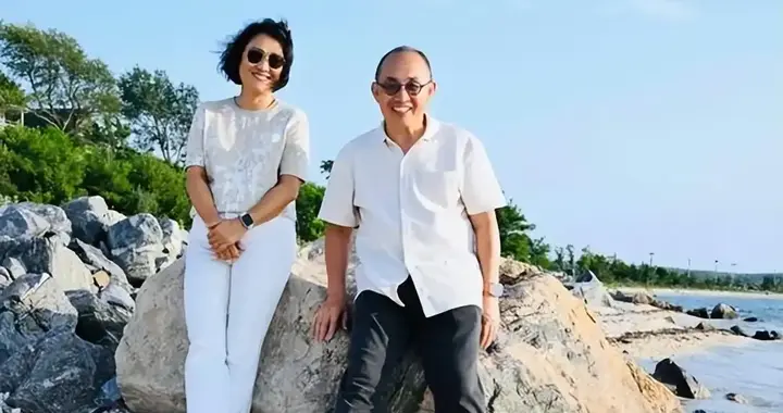 调整自己的节奏和姿态，感受丰盛和美好，这才是生命永恒的主题！