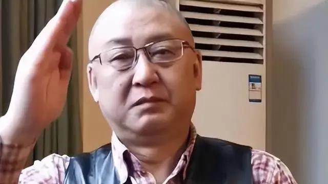 文山史纪：34岁身居四川副市长高位，距正