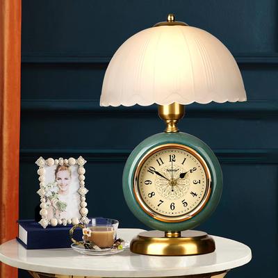 灯光大狮：床头台灯卧室静音钟表陶瓷可调光