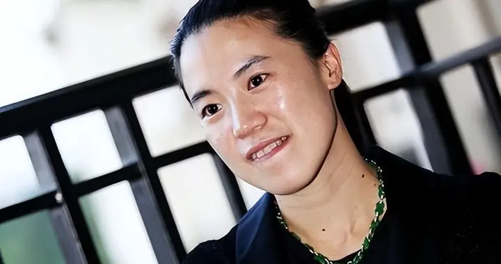 王楠近况：在内蒙古租房居住,女儿入省队试训,出任内蒙古球队主帅