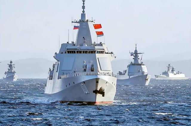 俄媒“泄露天机”，中国海军最多再等10年，美军将自己让出制海权