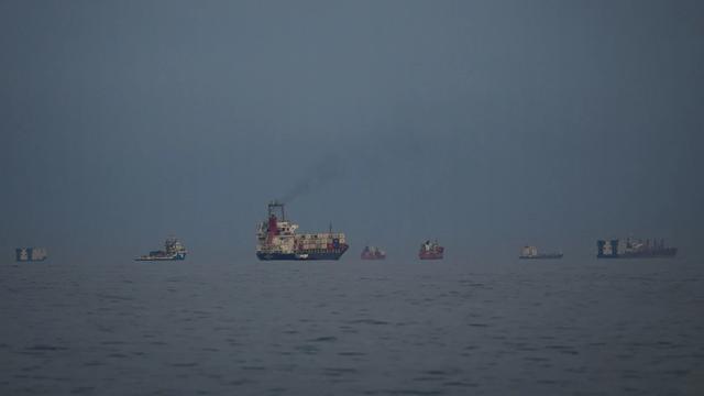 胜云之见：【1桶原油收1美元？】围绕霍尔