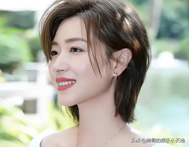 美女图集第769期——万茜