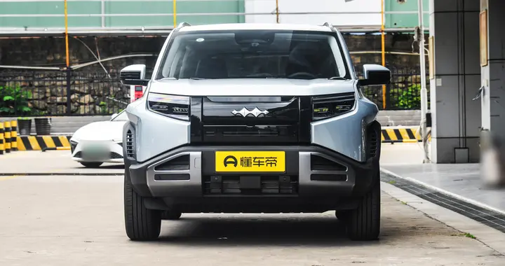 纯电车春天到了，比亚迪又要放大招！3月13日，一起看新车
