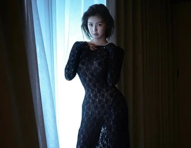 车模程儿黑色蕾丝长裙，暗夜精灵，美得好高级