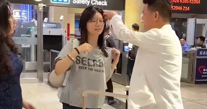 留学回国月薪四千八，亲戚说稳定就好，表哥爸却背着房贷睡不着觉