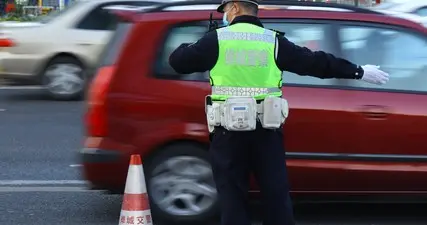 苏E苏U车主必看！驾照换证攻略，过期=无证！