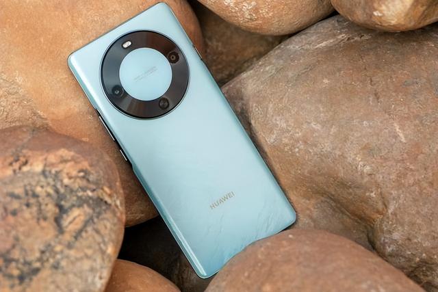 华为太猛了，鸿蒙+1.5K大屏+6100mAh，千元档的惊喜之选