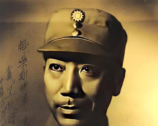 1936年戴笠看望狱中的老蒋，被骂道“你来干什么？给我滚出去！”