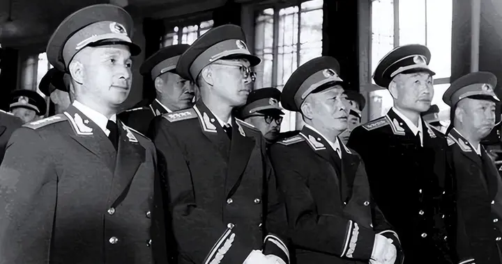 1955年大授衔，如果左权在世，能否超越粟裕，成为大将之首？