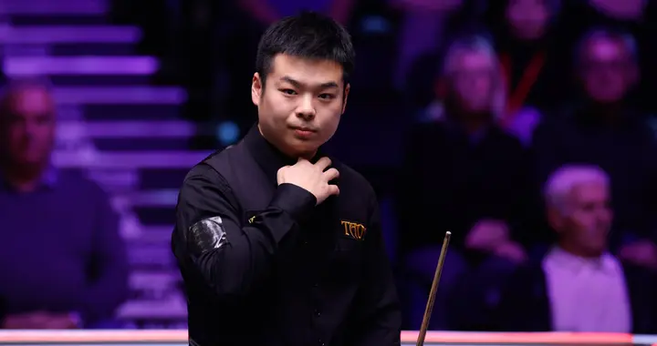 庞俊旭6-3战胜马克·威廉姆斯，首次闯入英锦赛八强