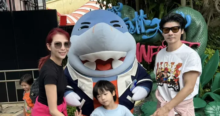 蔡少芬大女儿14岁身高1米8 又高又壮 只为小儿子庆生疑重男轻女严重
