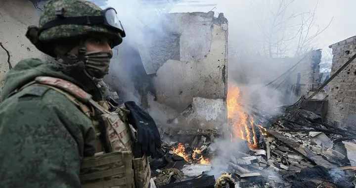 乌军10人小队，团灭北约2个营，北约指挥官当场破防喊完蛋