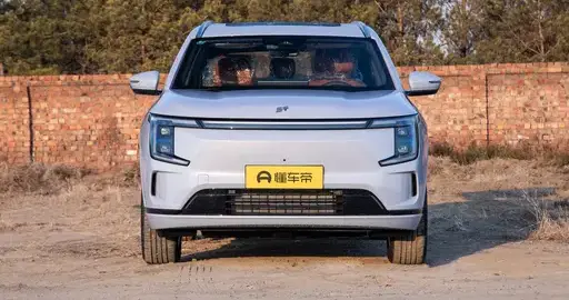 15万级插混SUV"卷"到极致，这台"移动小房车"让我心动