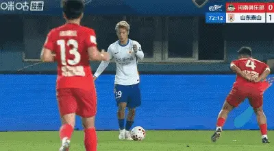 赵一闪专栏：裁判：怎么搞啊，还想碰瓷我？