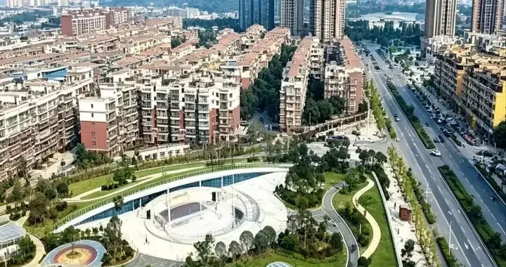 规模不大！南充这座下沉式公园，才是主城三区文化烟火天花板…