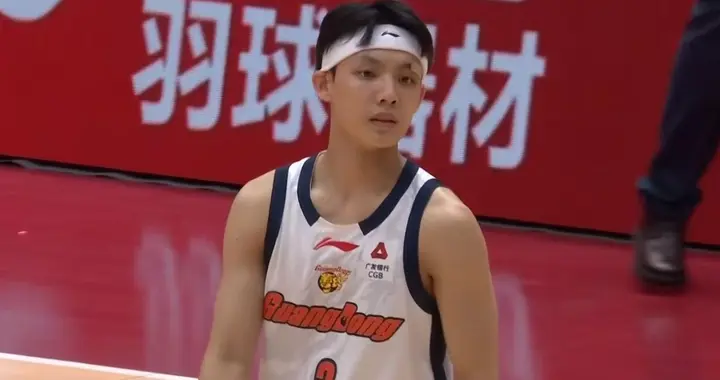 两连胜后！广东队扶持陈家政，麦考尔伤情出炉，或被朱芳雨裁掉？