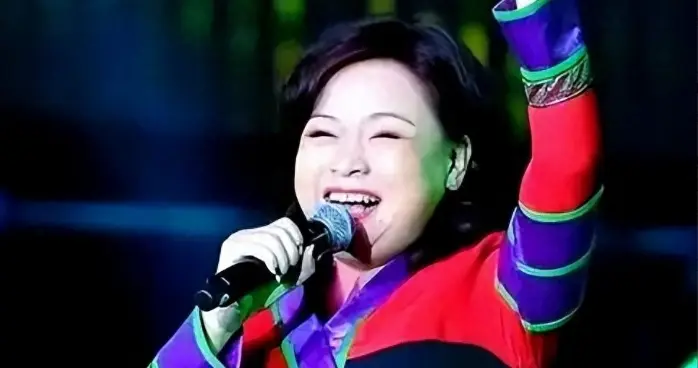 歌星李琼：我这辈子最后悔的事儿，就是让央视主持人朱迅替我报幕