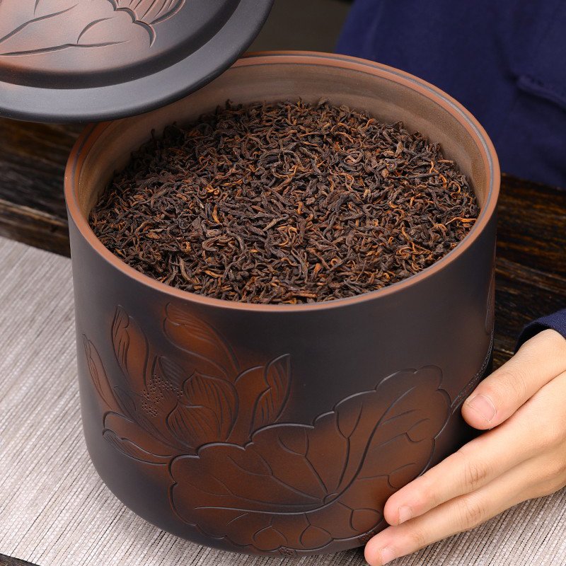 15年普洱老班章春茶发酵，正宗紫砂罐窖藏