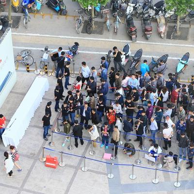 热闹精灵4dJ：小米正式调价了，4 月