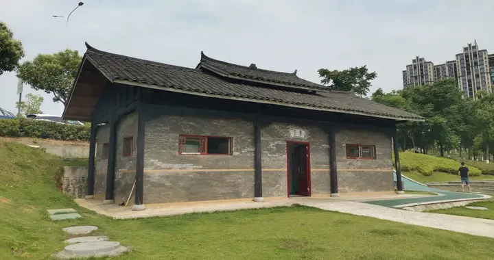 盘点怀化市区六大“名公厕”，城市的一道靓丽风景！