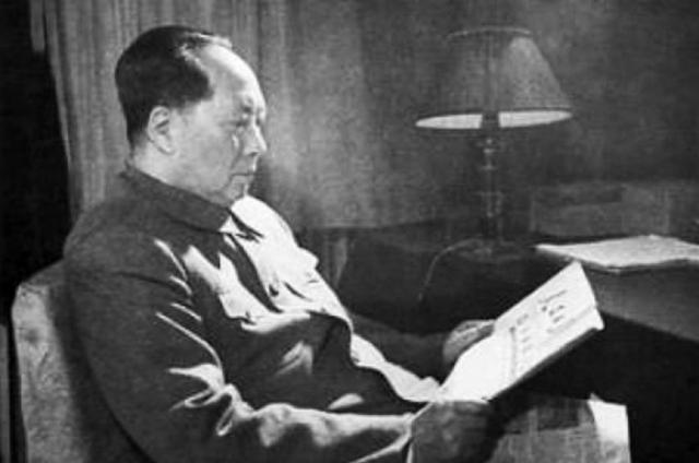 1969年苏联准备对中国实施核打击，毛主席出招：你炸我我就炸美国