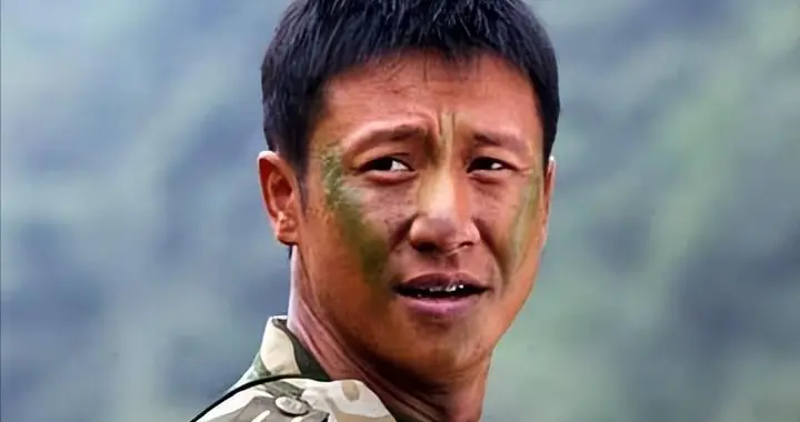 张国强：被前妻嫌穷，40岁二婚带子娶郭京飞旧爱，现在苦尽甘来