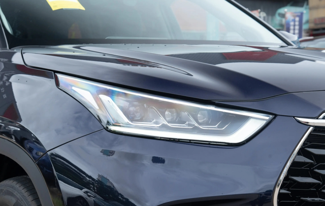 丰田“价格跳水”！从加价3万到跌至18万，长近5米配7座，喝92油