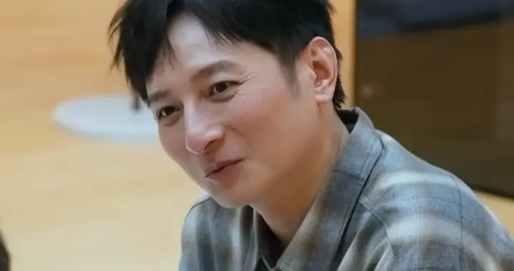 年过半百李维嘉，遗产给谁？他说走一步看一步。没亲人觊觎吗？