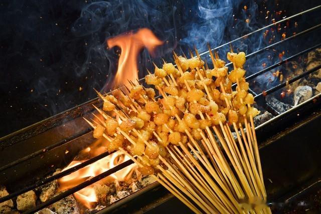 当成都夜经济甩开北上广：一场关于城市灵魂的消费革命