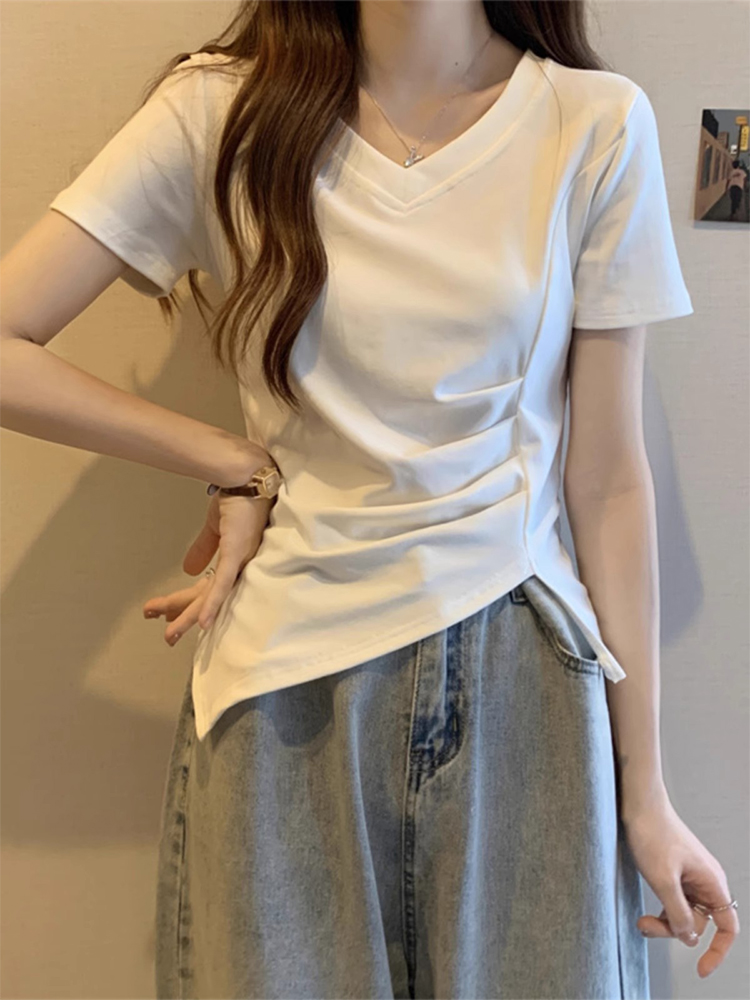 夏季多巴胺穿搭白色短款正肩T恤女气质短袖