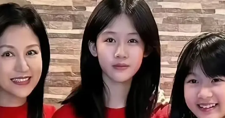 女大十八变！17岁贝儿越长越美，说是最美星二代都不为过！