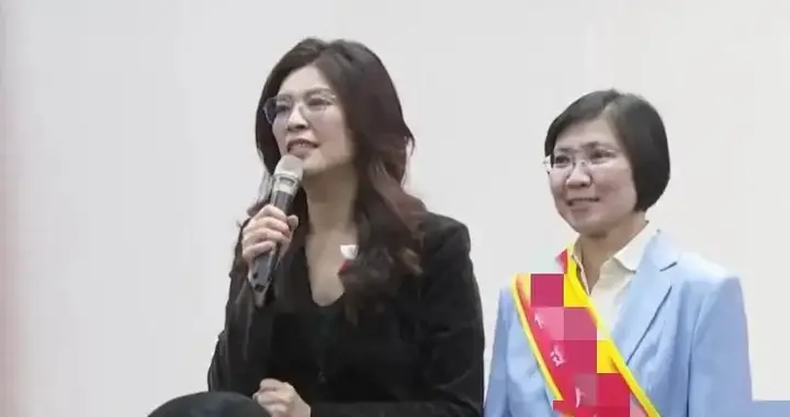 郑丽文第四波名单曝光，江启臣如愿，谢衣凤为何尴尬？